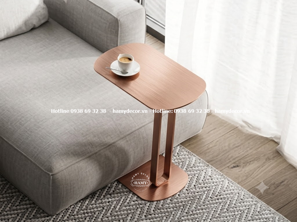Bàn bên sofa (Tab sofa) inox vàng  hồng thiết kế chữ C 